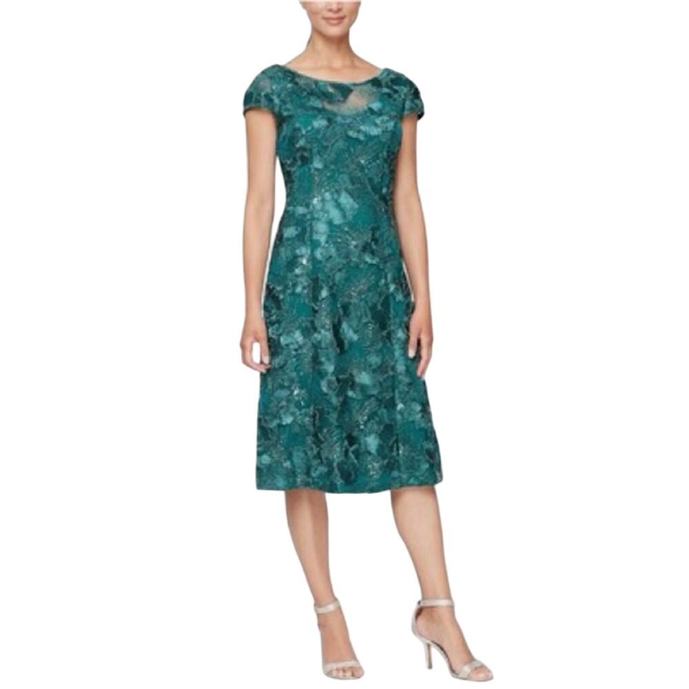 Alex Evenings Embroidered Emerald Green Elegant Lace Dress Size 6